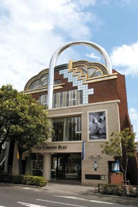Daikanyama School