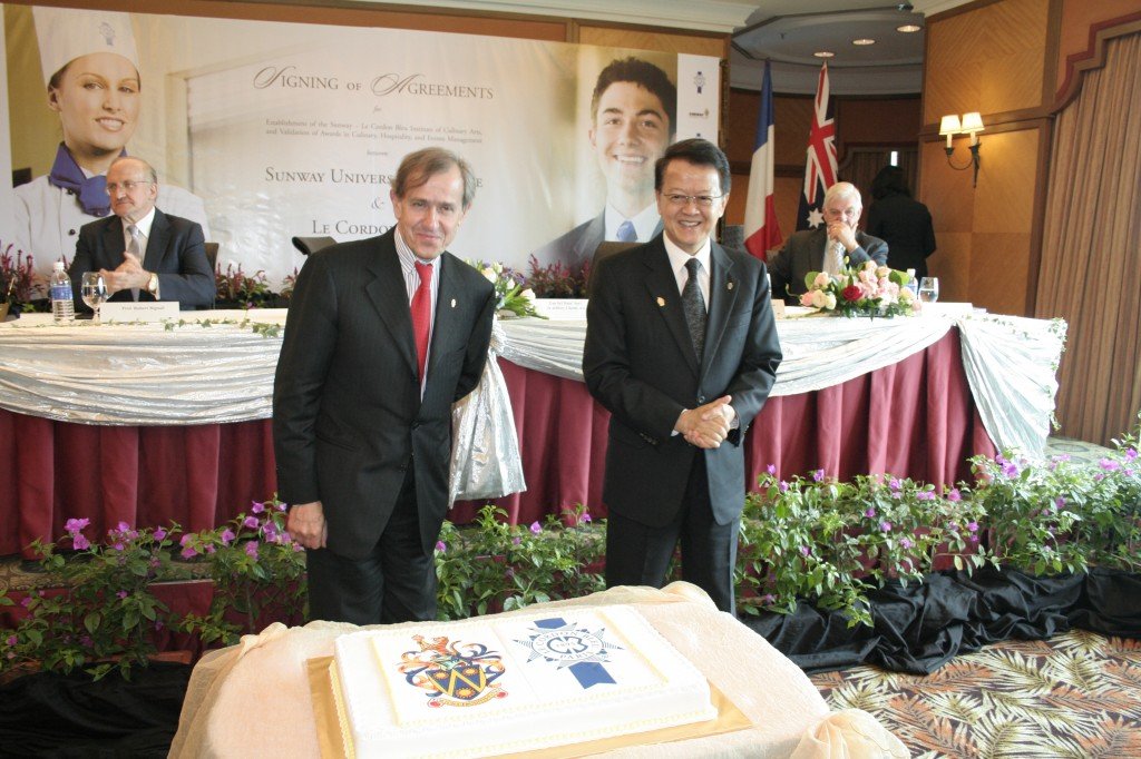 President André Cointreau and Tan Sri Dato’ Seri Dr Jeffrey Cheah