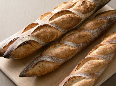 Baguette (tradition) et baguette viennoise, origines et evolution
