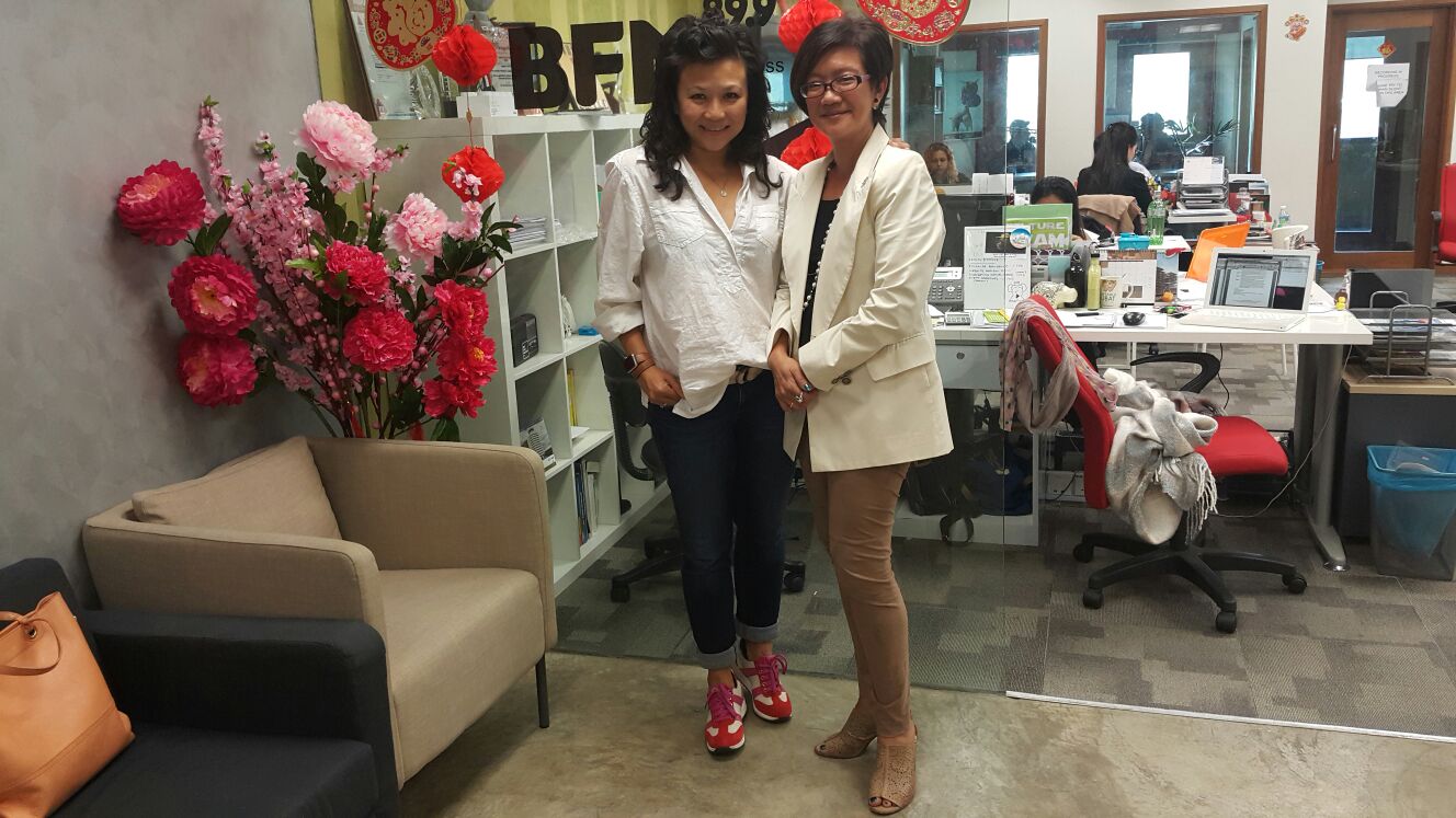 General Manager of Le Cordon Bleu Malaysia, Ms. Ming Ho with Radio Deejay, Faye of BFM.