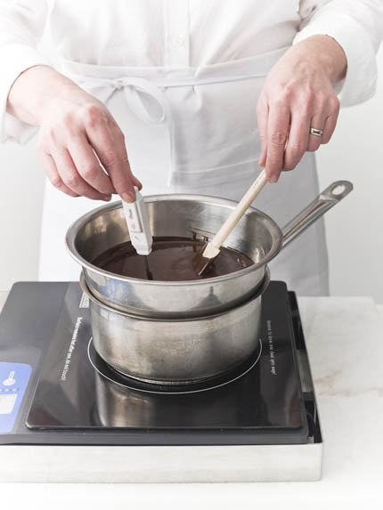 pastry technique tempering chocolate