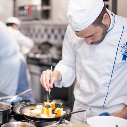 à¸«à¹à¸­à¸à¸à¸à¸´à¸à¸±à¸•à¸´à¸à¸²à¸£ Le Cordon Bleu Paris