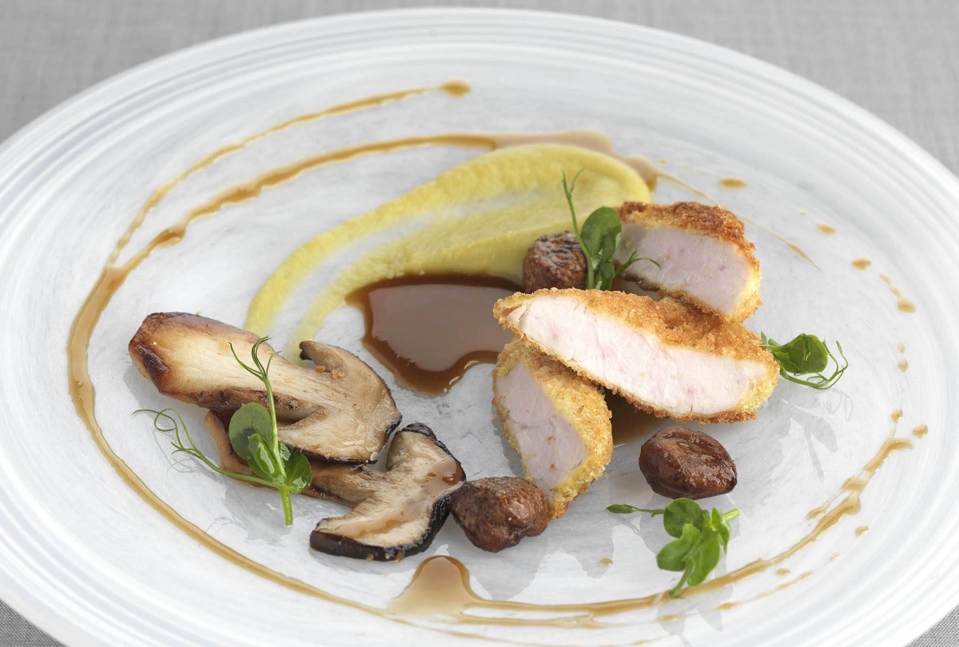 recipe Pan fried sweetbreads, split pea purée, ceps and roasted chestnuts