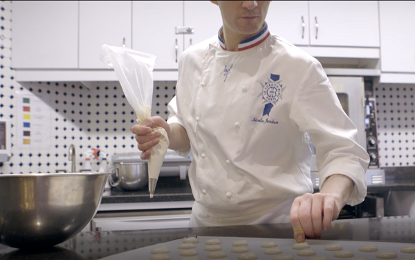 How to make the perfect French Macarons