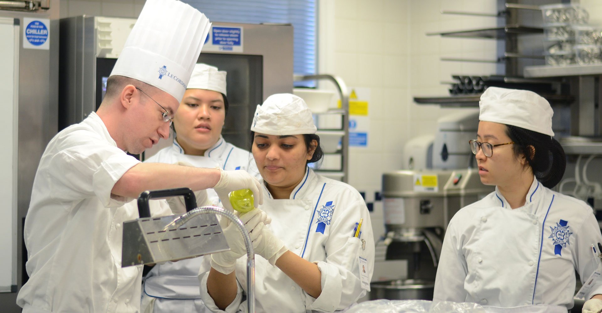 Pastry Chef Nicolas Houchet - Le Cordon Bleu London Pastry Chef Nicolas Houchet - Le Cordon Bleu London