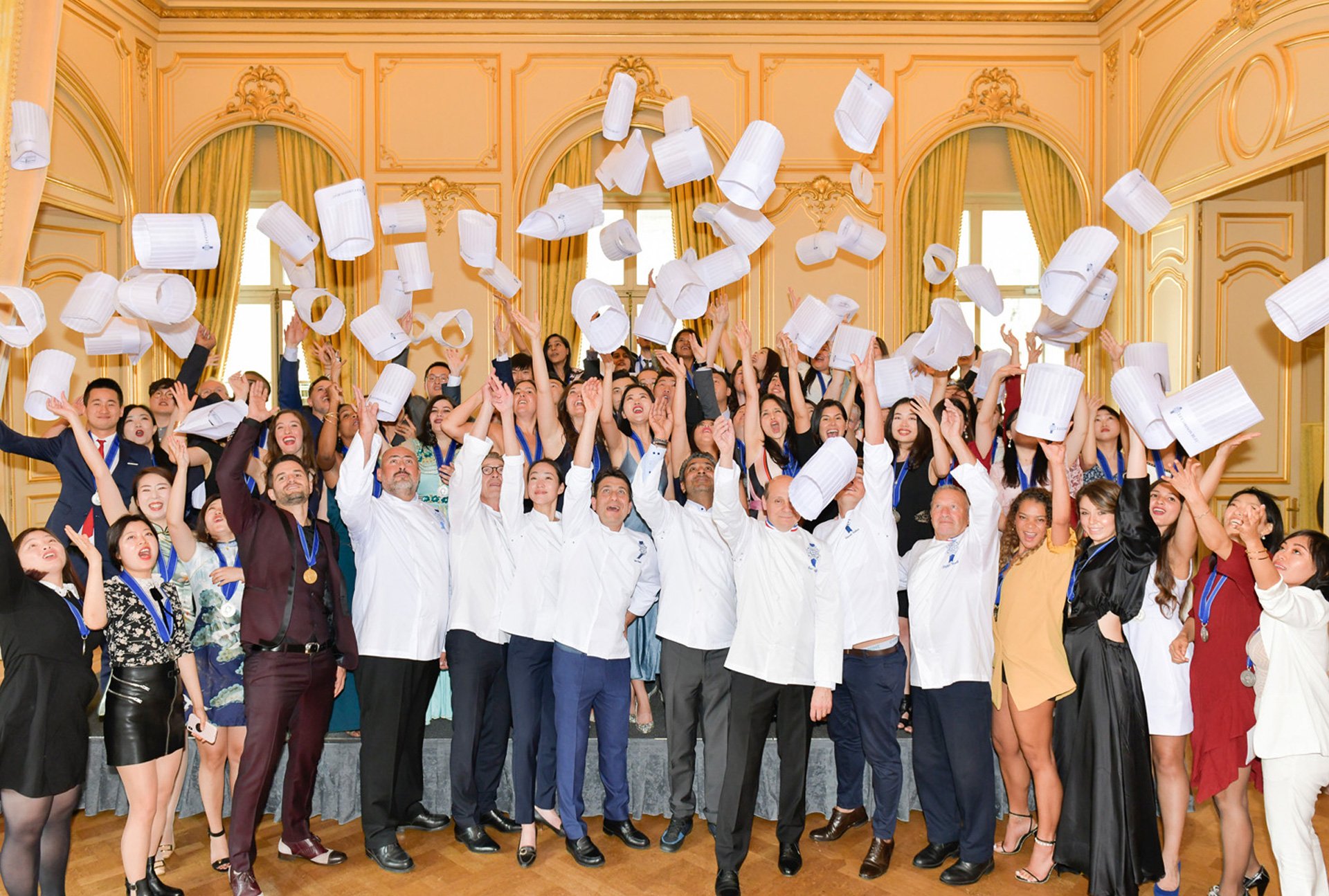 students graduation le cordon bleu paris